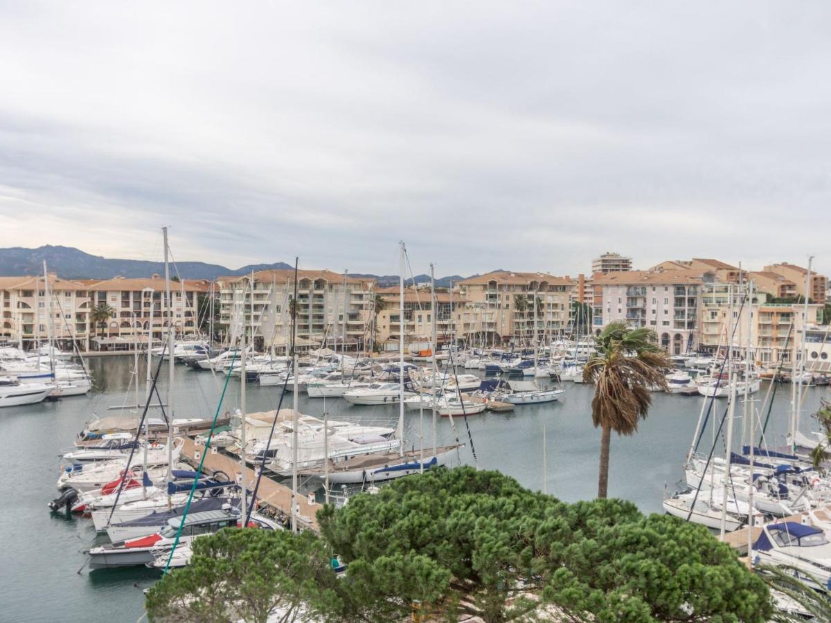L'open-18 By Interhome Appartement Fréjus