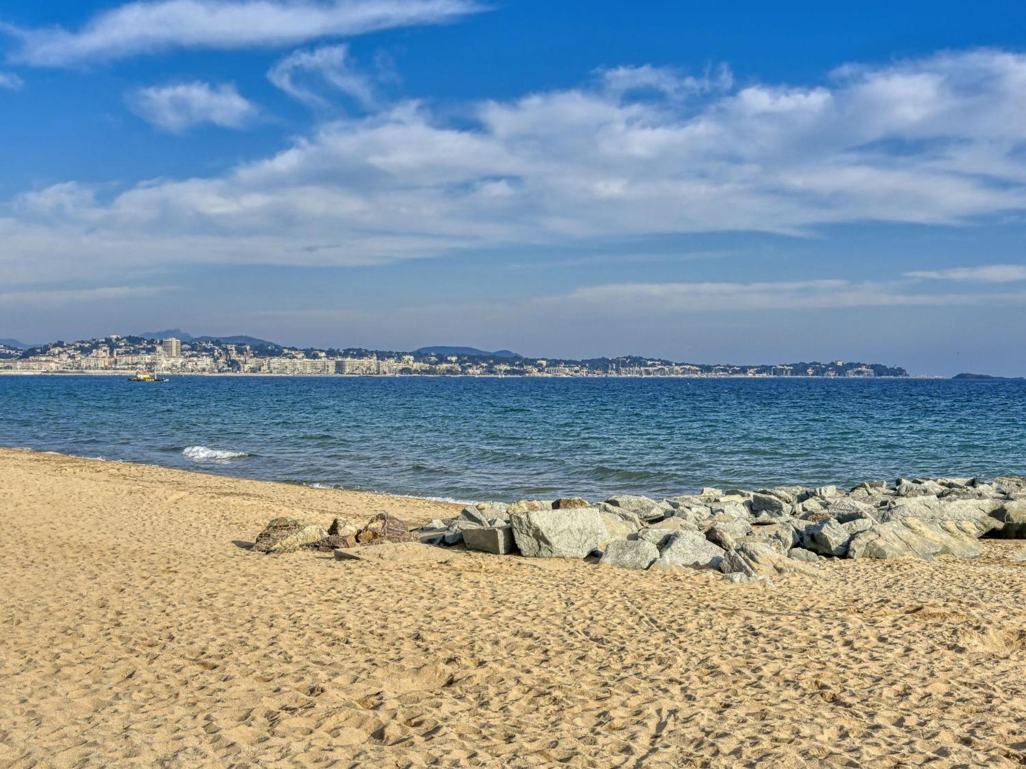 L'open-18 By Interhome Apartment Frejus